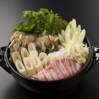 横手のブランド豚：笑子豚（えこぶ〜）で味わう　美味さ絶品のきりたんぽ鍋セット（5〜6人前）　